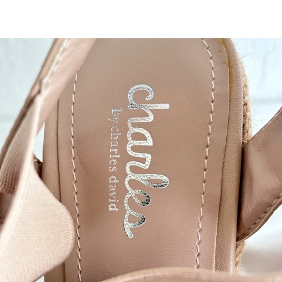 Charles by Charles David BEAUTIFUL WEDGE HEEL - Picture 2 of 4